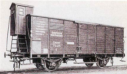 Box car with brakemans cabin<br /><a href='images/pictures/Roco/47645.jpg' target='_blank'>Full size image</a>
